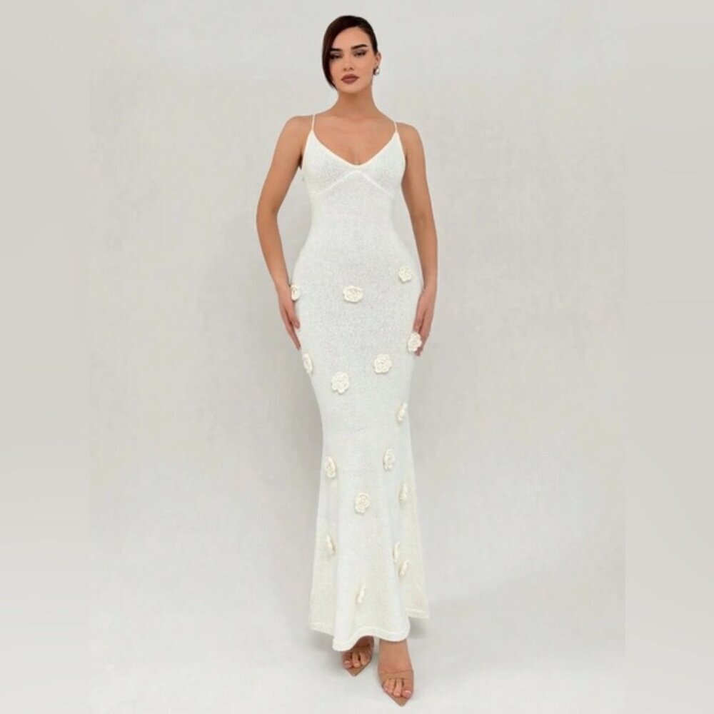 knit flower maxi dress elegant stunning New 🔥🔥🎉✨✨